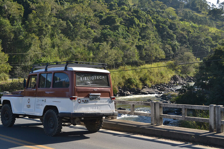 Biblioteca rual Benedito novo Copia 768x512